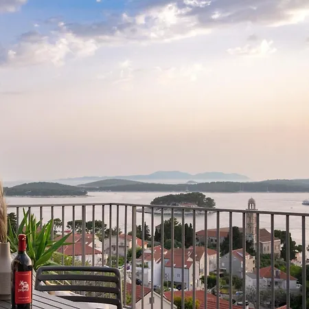 Apartament Dino 